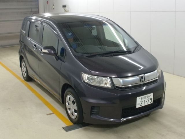 4057 HONDA FREED SPIKE GB3 2015 г. (NAA Nagoya)